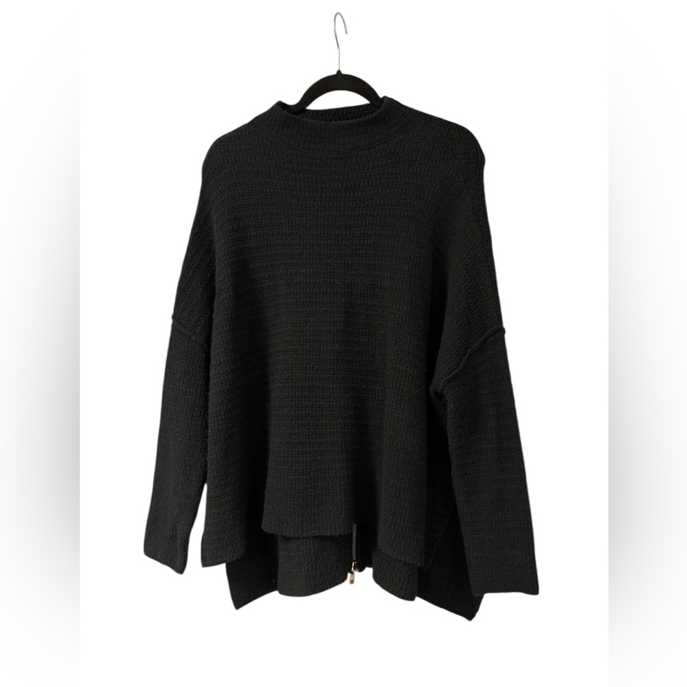 Altar'd State Women's Back Zip Drop Poncho Sweater